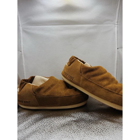 Moon Boots Evolution Suede Slippers in Cognac Brown - Picture 2 of 8